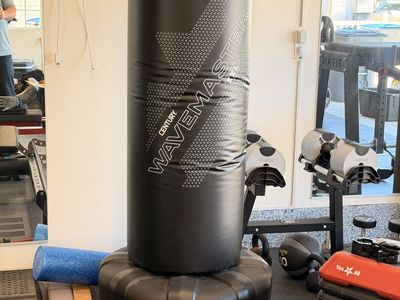 CENTURY XXL WAVEMASTER HEAVY PUNCHING BAG