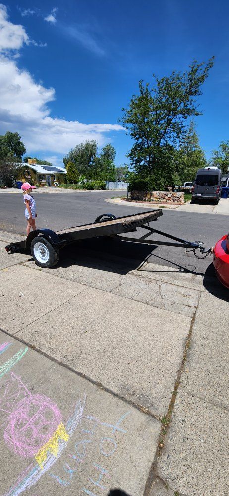 Tilt deck trailer