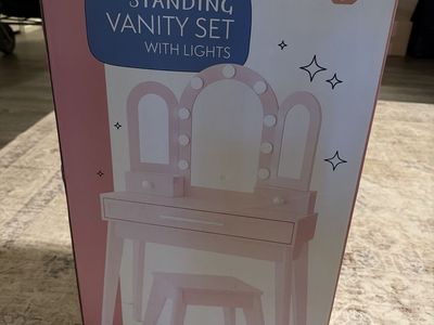 Standing vanity set