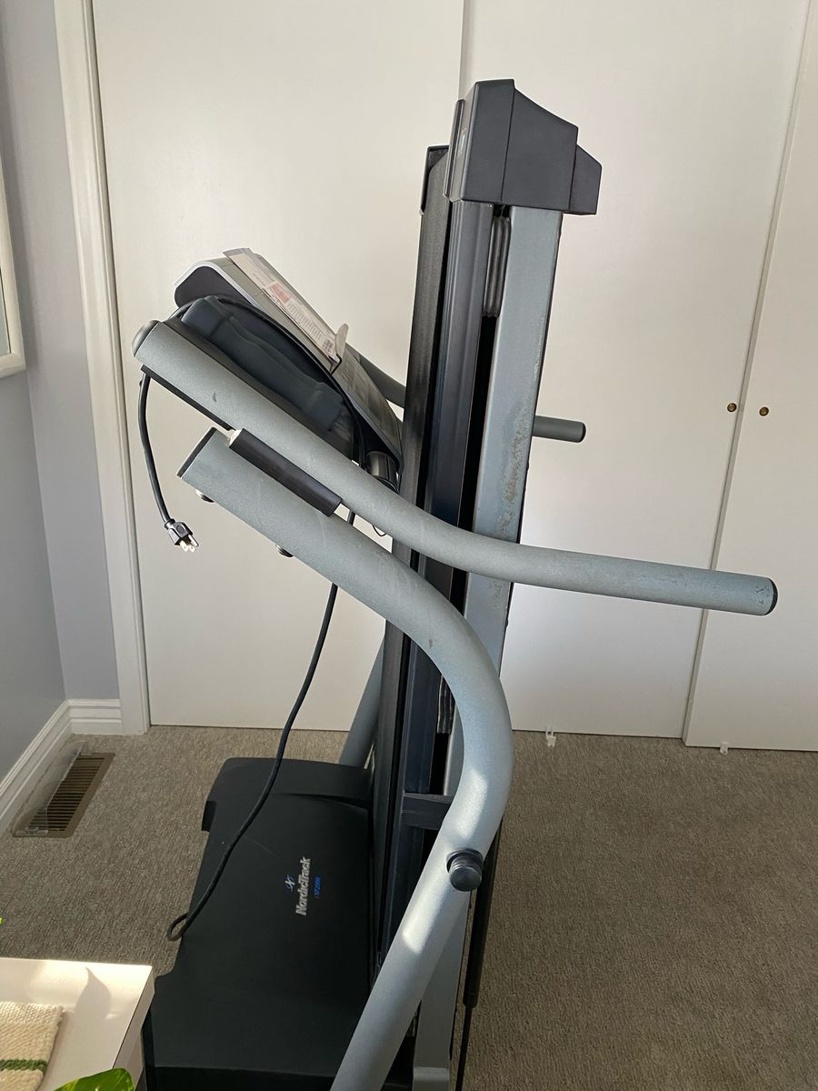 NordicTrack VP 200 Treadmill with iFit, Adjustable Speed & Elevation