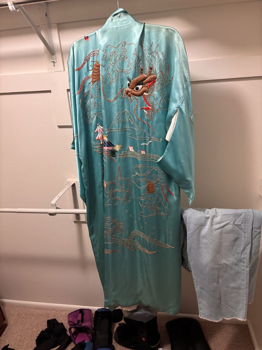 Main image 12