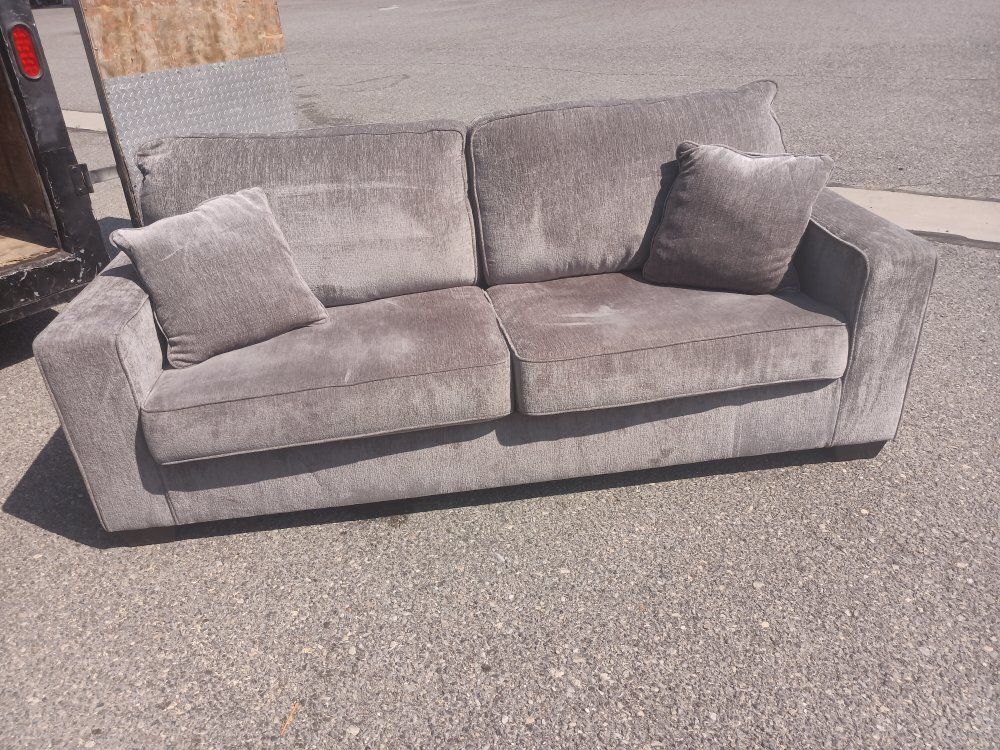 Cozy Gray Fabric 2-Seat Sofa Couch with Throw Pillows - Used Good Condition