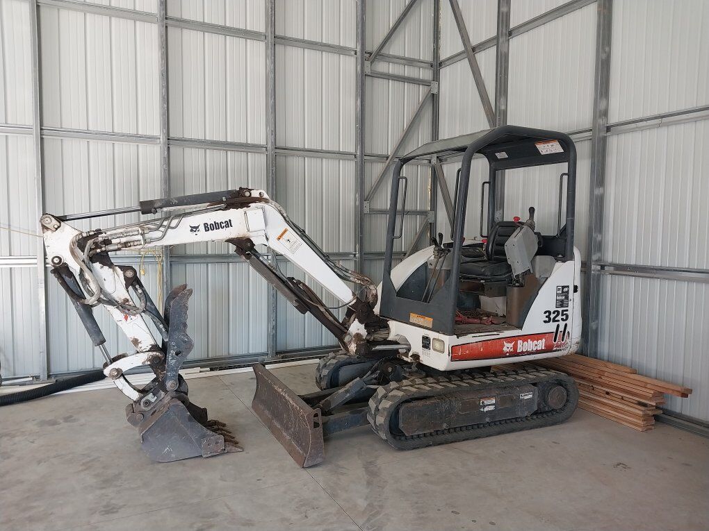 2005 Bobcat mini excavator