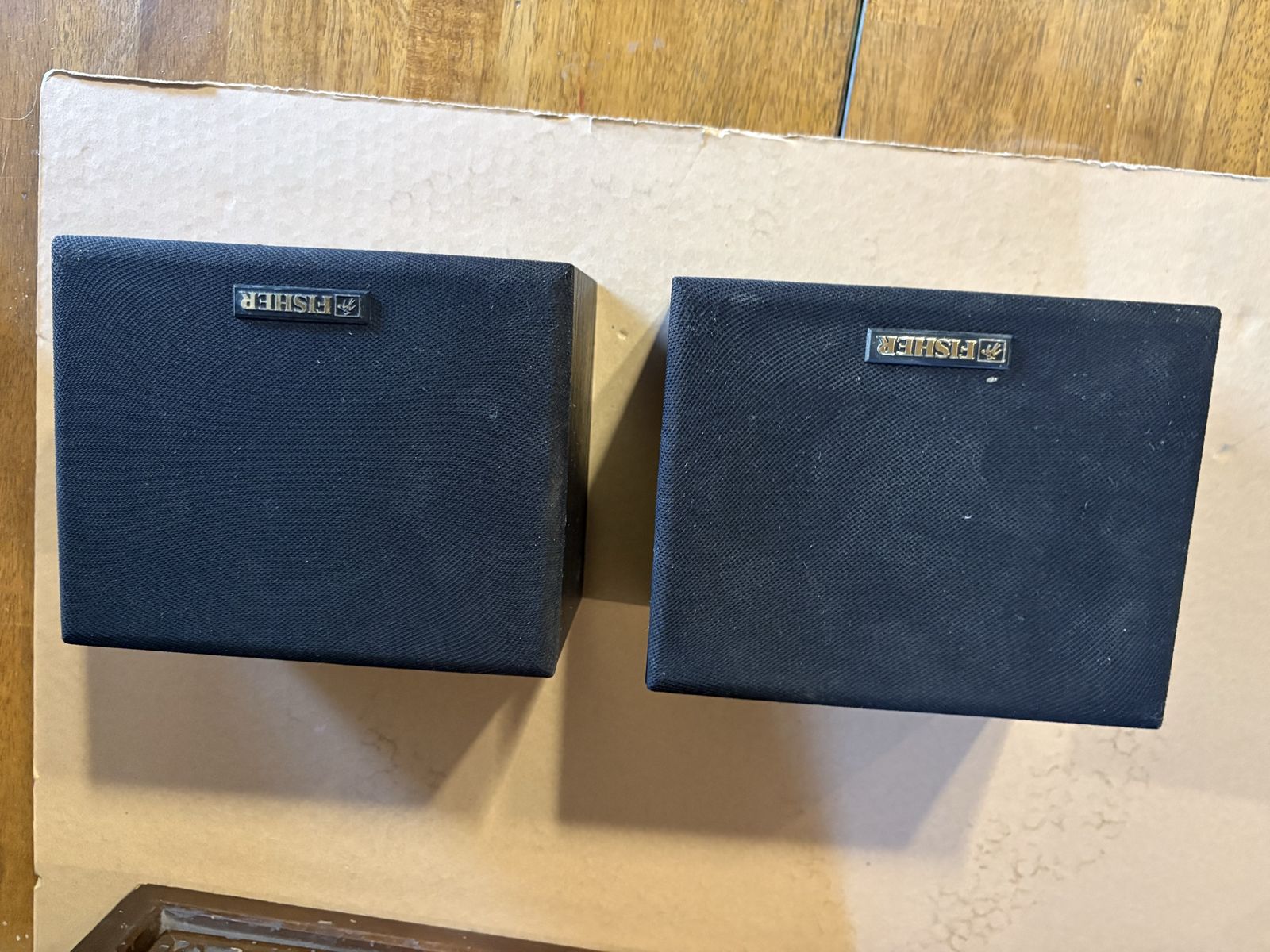 Vintage Fisher WS-R424 Surround Sound Speakers Pair 60W Black