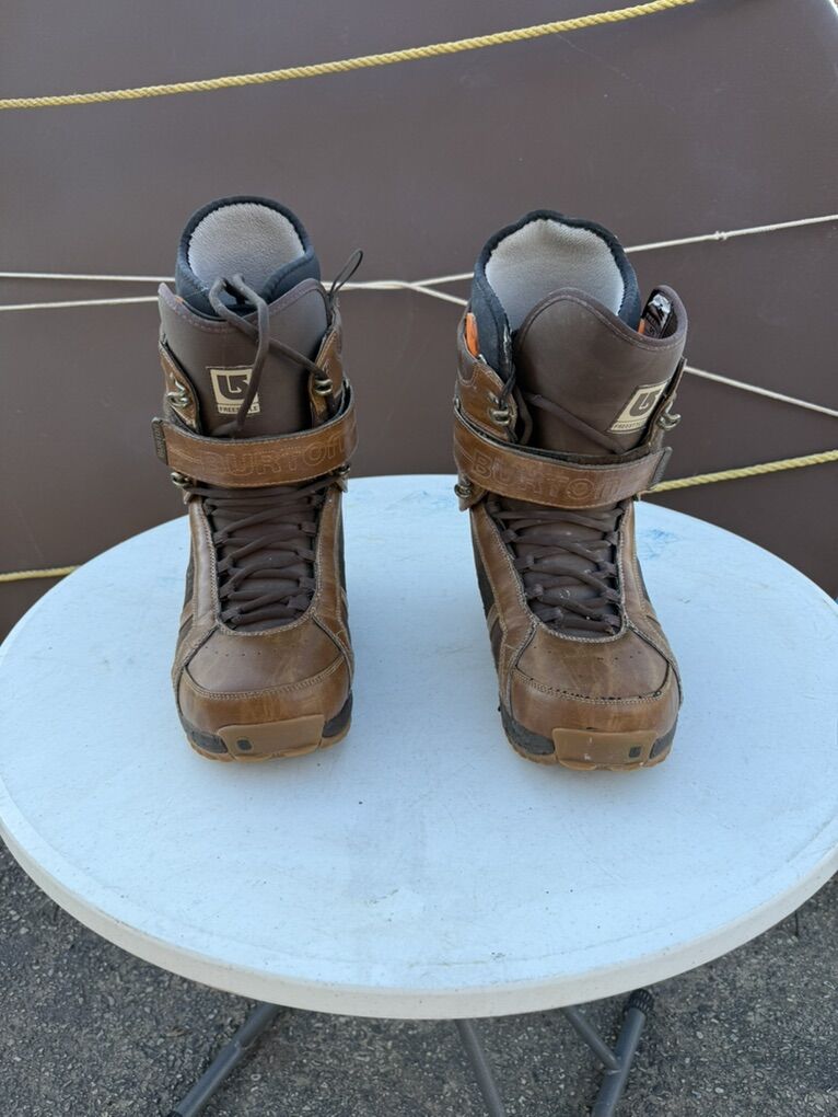 Burton Freestyle Snowboard Boots
