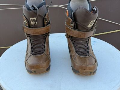 Burton Freestyle Snowboard Boots
