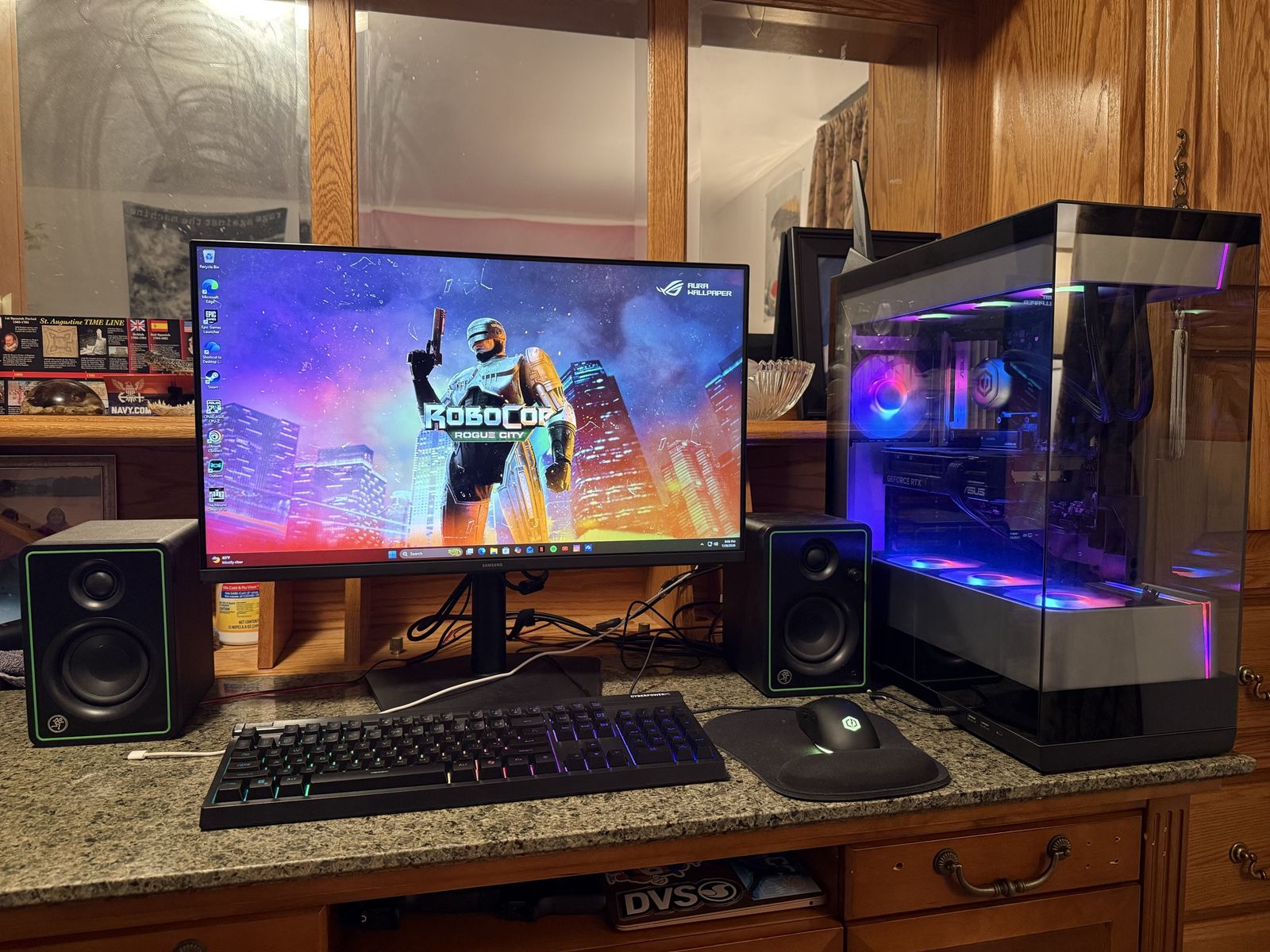 CyberPower Gaming PC w/ RTX 5070, Ryzen 7 9800X3D & Samsung Odyssey G4 Monitor