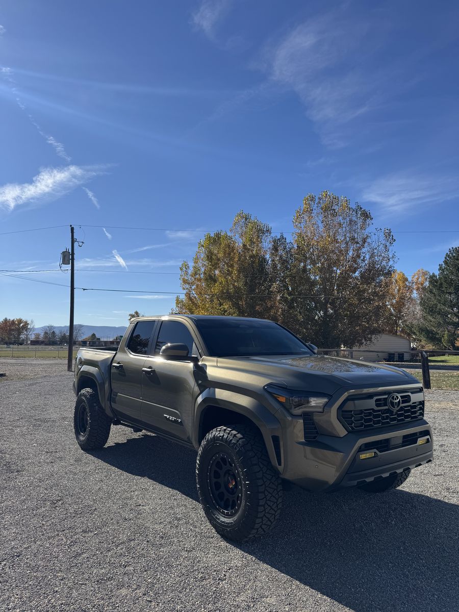 2024 Toyota Tacoma TRD Off Road