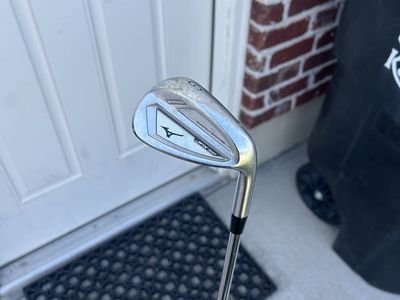 Mizuno JPX 921 Gap Wedge G Quad Cut Grooves Single Iron Golf Club