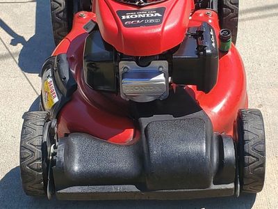 MTD / Black Max Propelled Lawn Mower