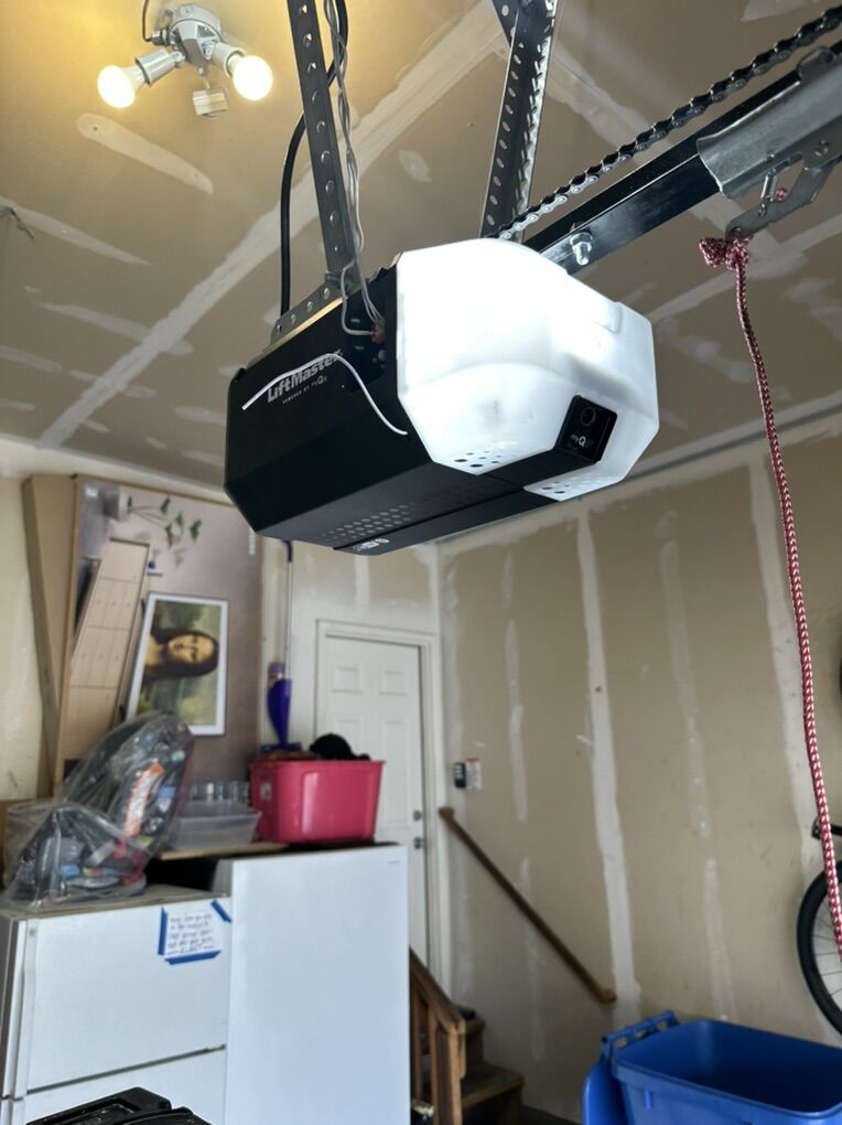 Brand New Liftmaster Garage Door Opener