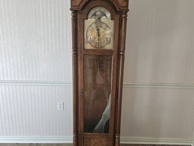 Howard Miller GF clock 159 triple chime #610-223