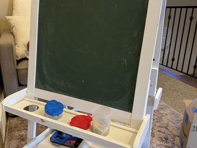 Kid Kraft Wooden Artist Easel