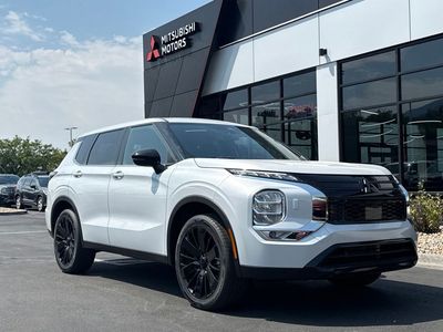 2026 Mitsubishi Outlander LE