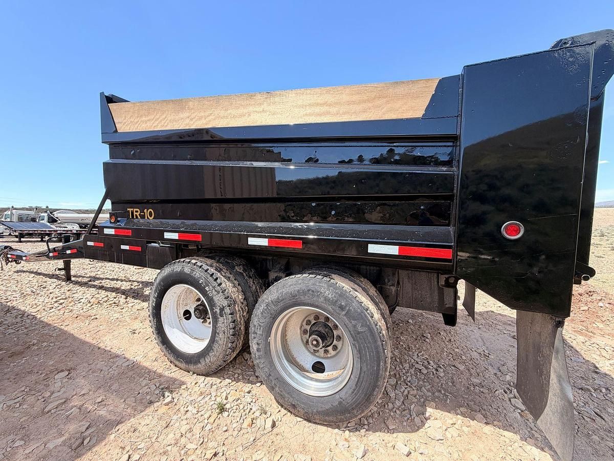 Custom dual axle pup hydraulic dump trailer