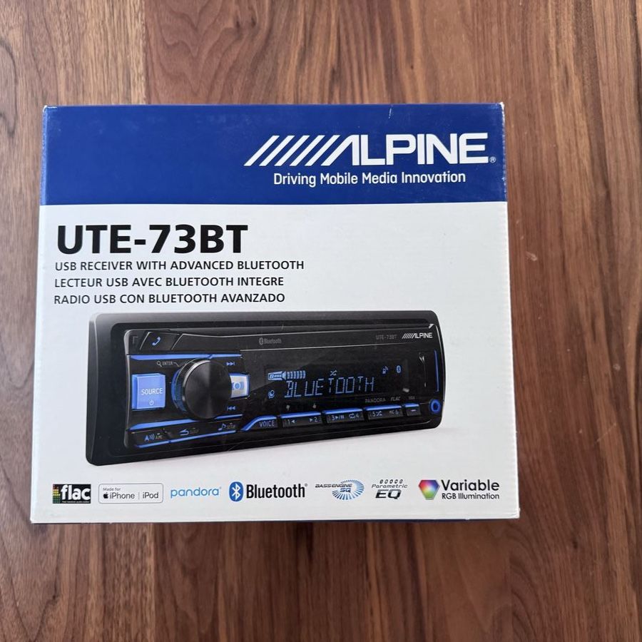 Alpine UTE-73BT Receiver