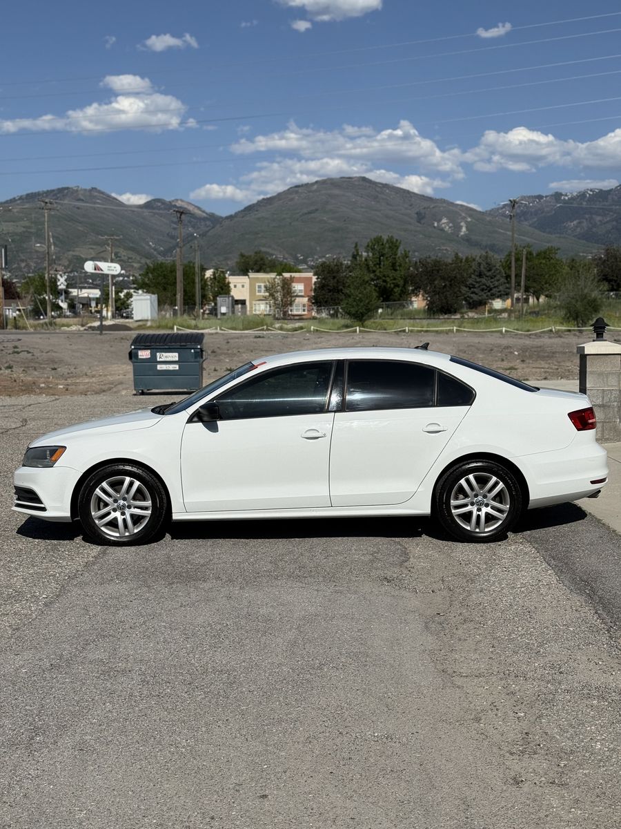 Main image 8