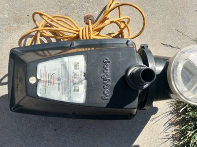 Dough Boy 3/4 horse water pump