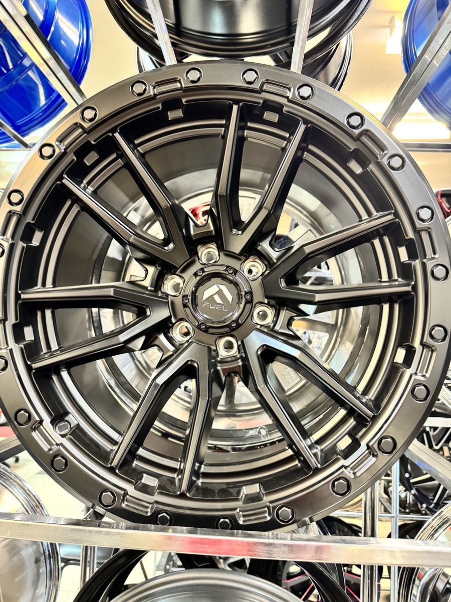 Fuel Matte black 20x10. Brand new set of 4 wheels.