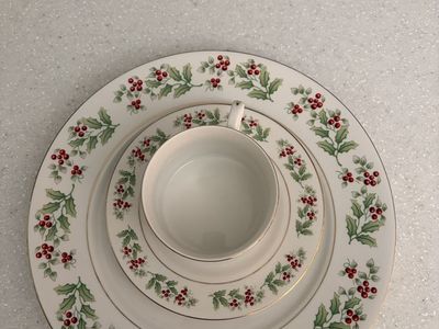 Holiday Holly Pattern Ceramic Teacup, Saucer, and Plate Set