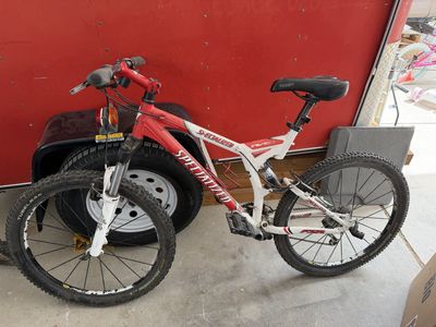 Specialized Mountain Bike