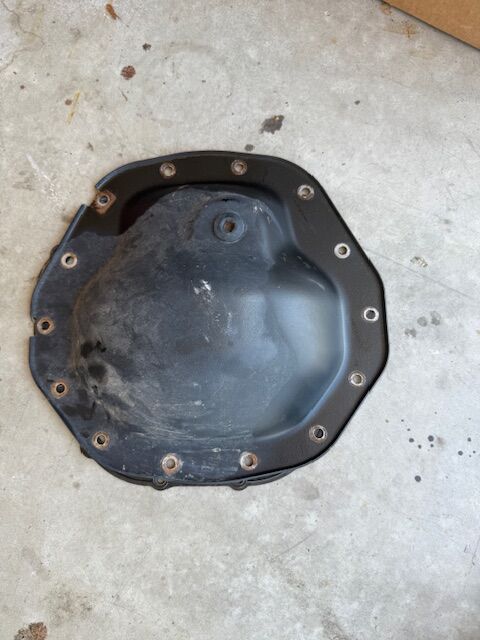 2024 GMC Denali 3400HD - Rear Diff Cover / Trans Pan