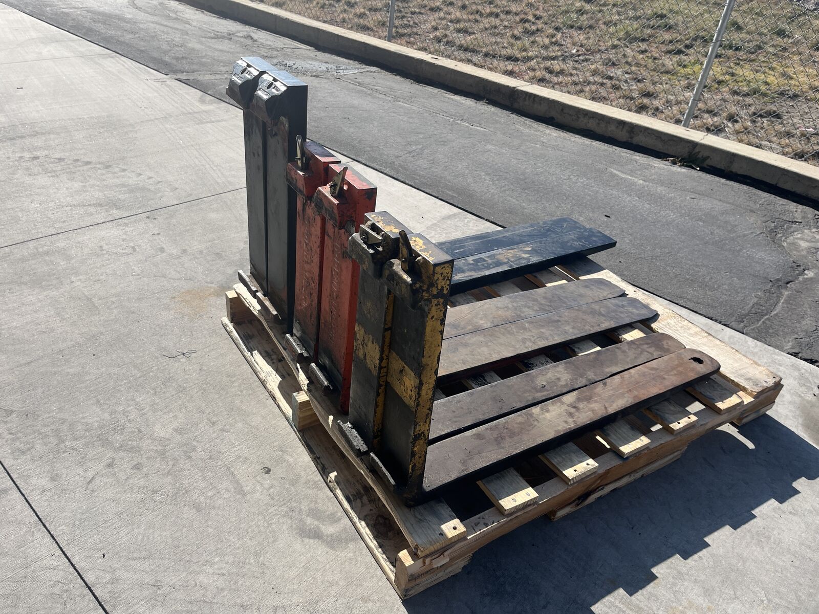 FOERKLIFT FORKS 3 PAIR