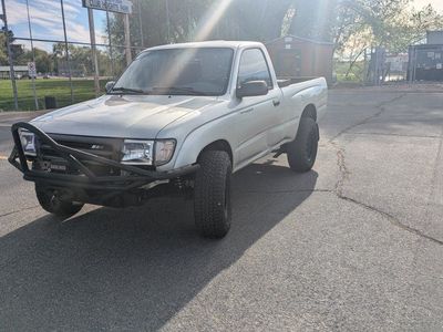 2000 Toyota Tacoma Base