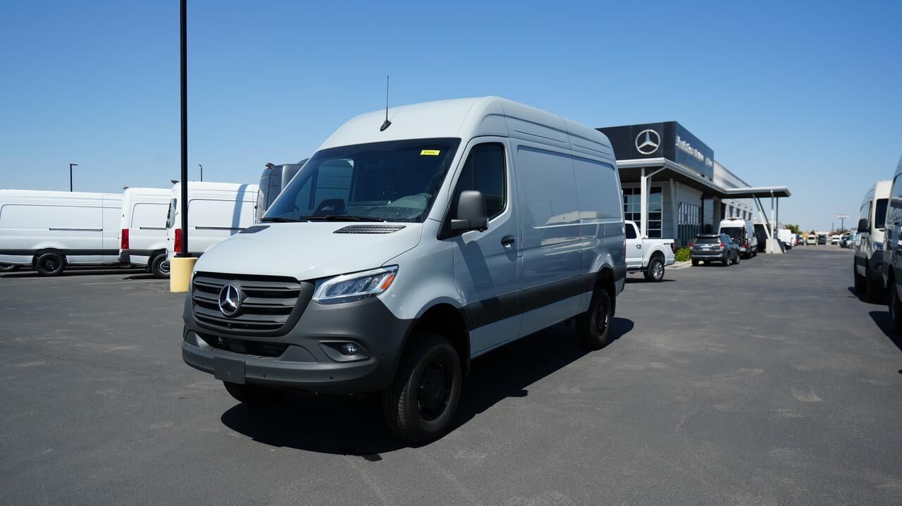 2025 Mercedes-Benz Sprinter 2500