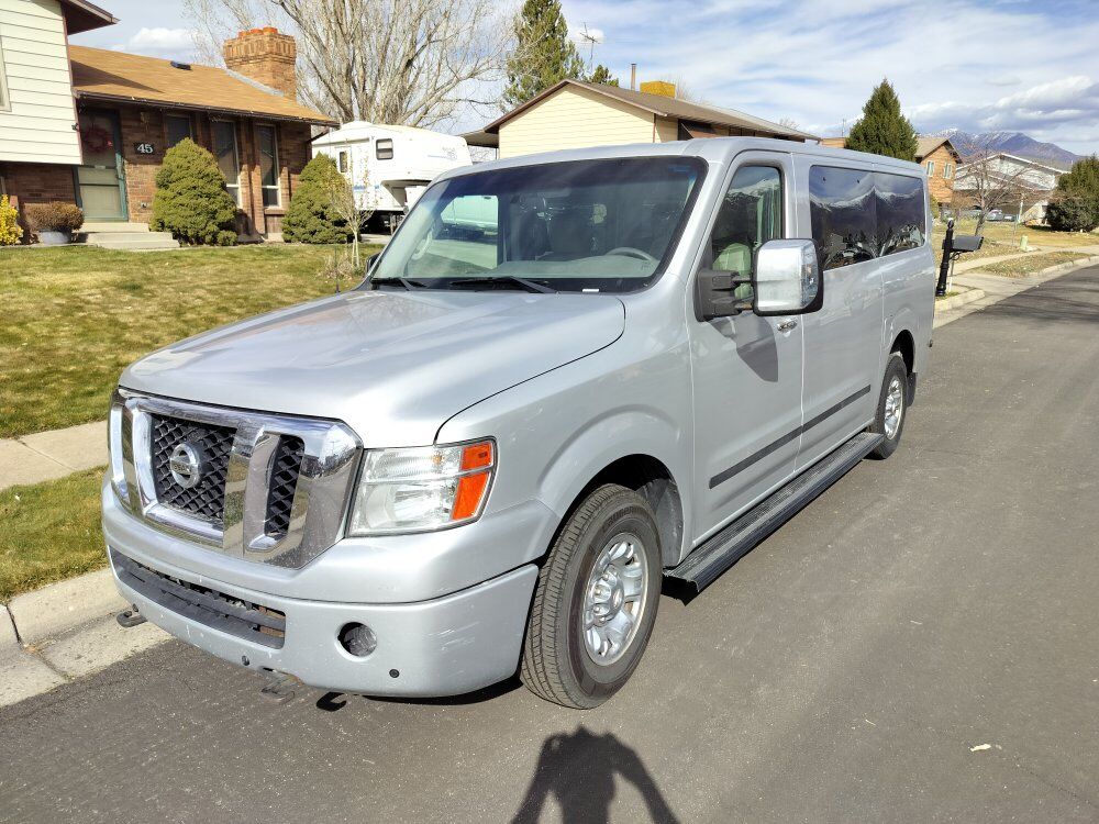 2013 NISSAN NV 3500 HD SL