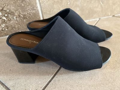 Black Donald J Pliner Peep Toe Mule Shoes Sz 9M