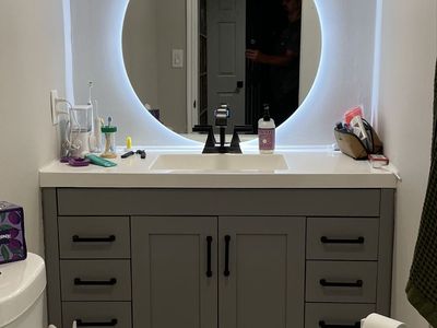 32 inch LED Round Mirror Brand New!