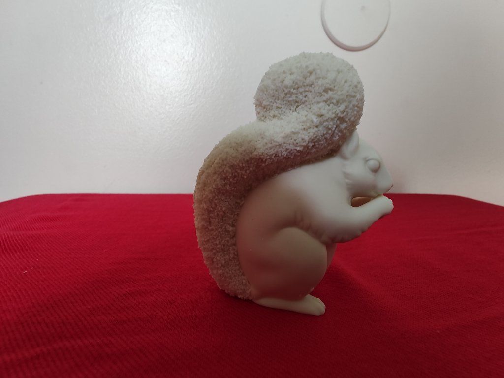 Main image 6