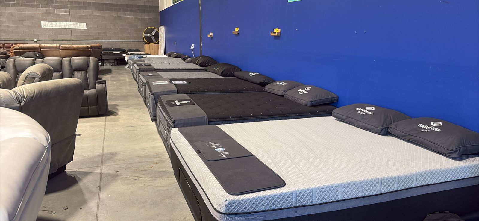 Mattress + Adjustable base closeouts