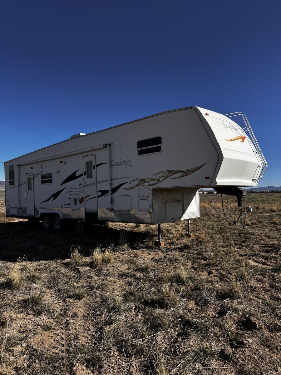2006 Forest river toy hauler