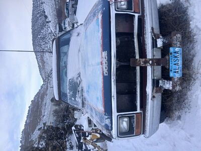 1981 Dodge Ram w250 5.9l