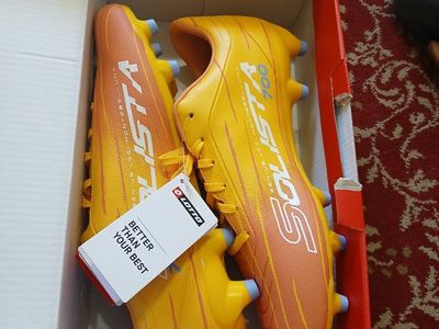 Brand New LOTTO Solista 700 IX FG Soccer Cleats Size 9