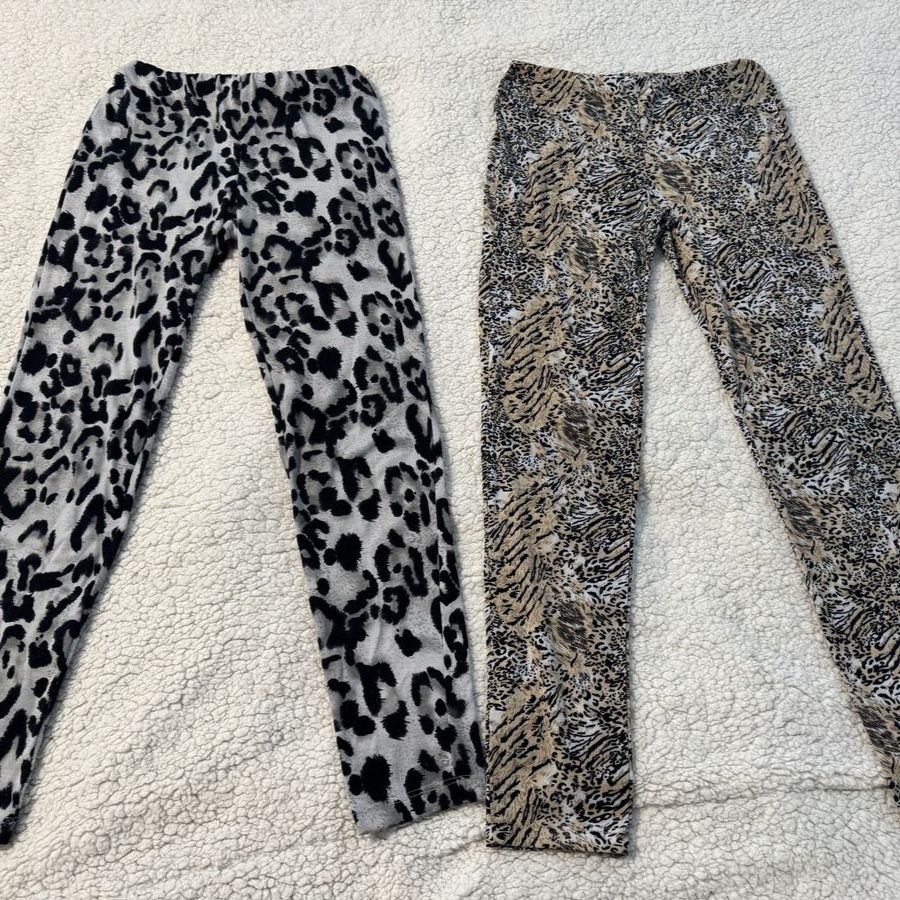 Animal print leggings