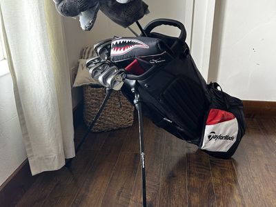 Taylormade/cleveland golf set