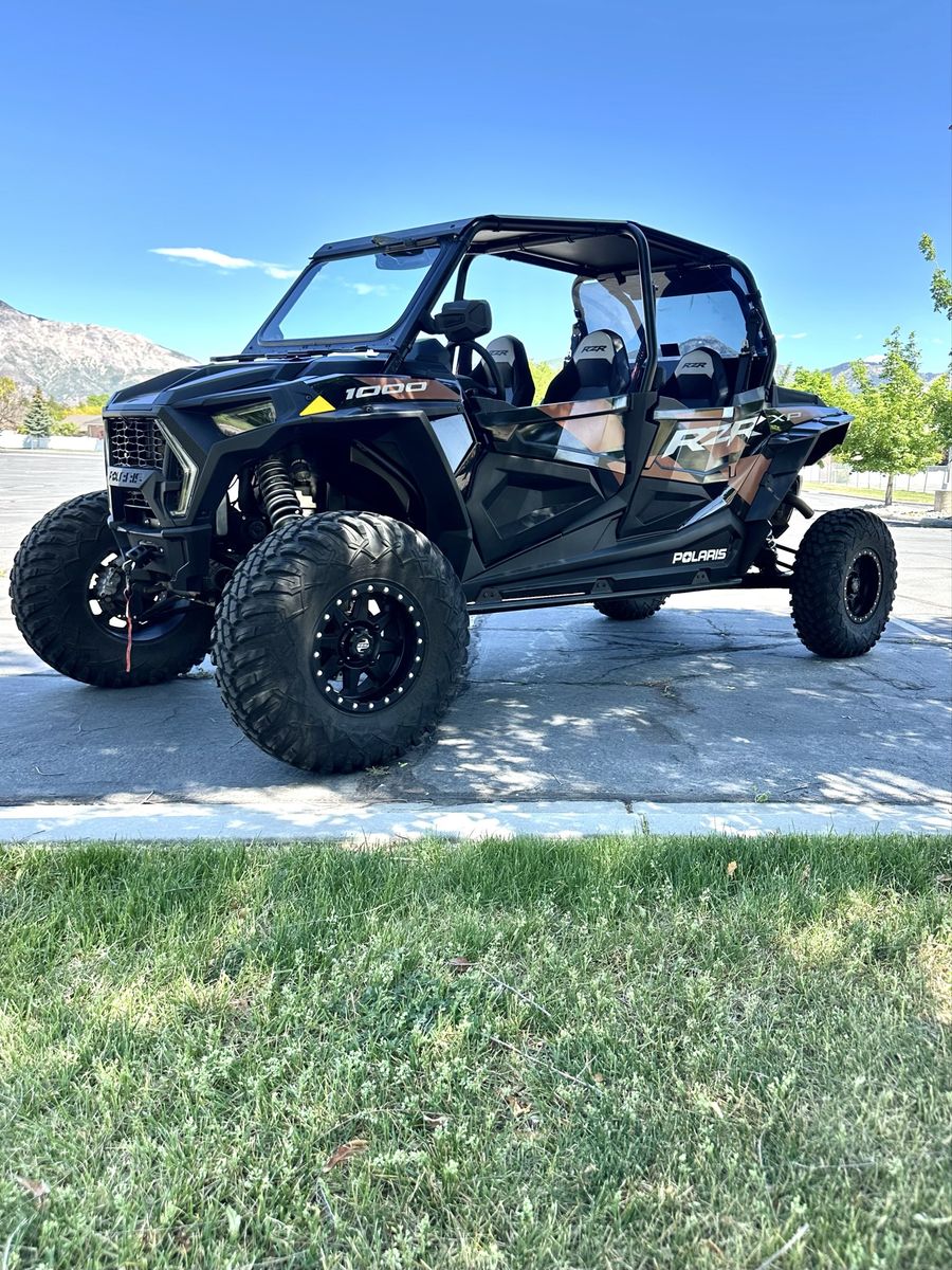 2021 Razor