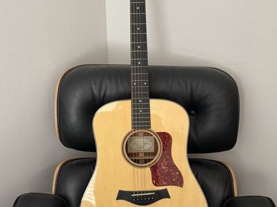 Taylor 510 Acoustic Guitar Dreadnaught Early 2000s