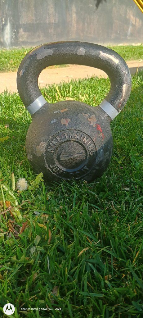 44lb/20kg cast iron Nike training kettlebell