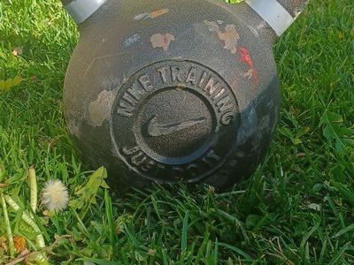 44lb/20kg cast iron Nike training kettlebell