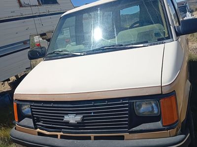 Parting out motor home and Astro van