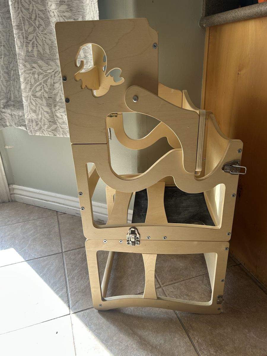 Wooden Toddler Learning Tower