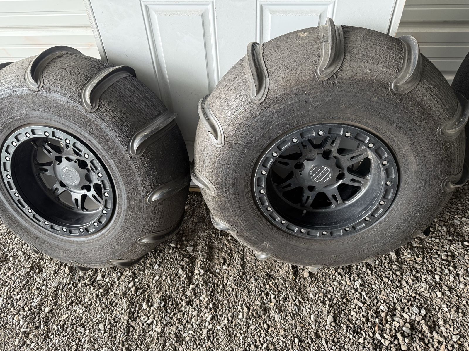 Can Am x3 Paddle Tires