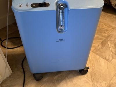 Philips Respironics Oxygen Concentrator