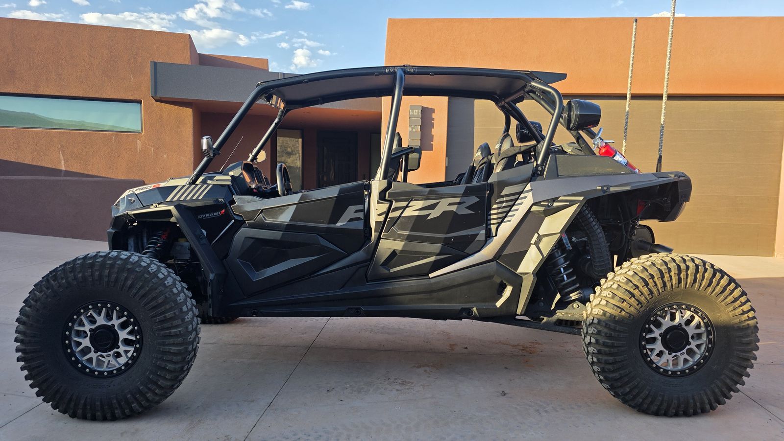 2021 Polaris RZR Turbo S 4