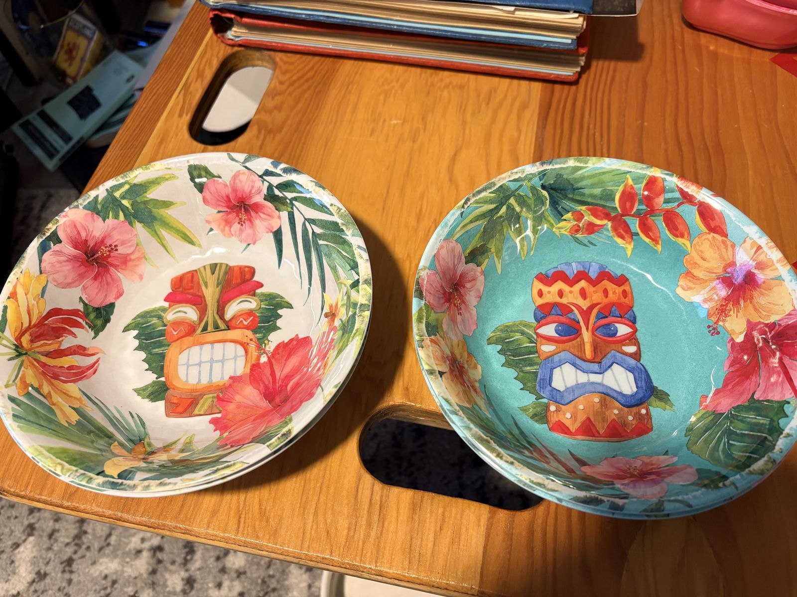 4 Tiki Salad Bowls