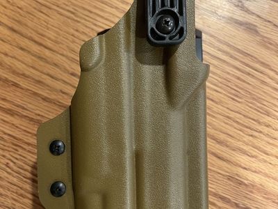 Dara Level 2 holster